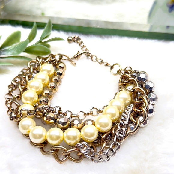 Premier Designs Gold Tone 6 Strand Bracelet - Picture 9 of 10